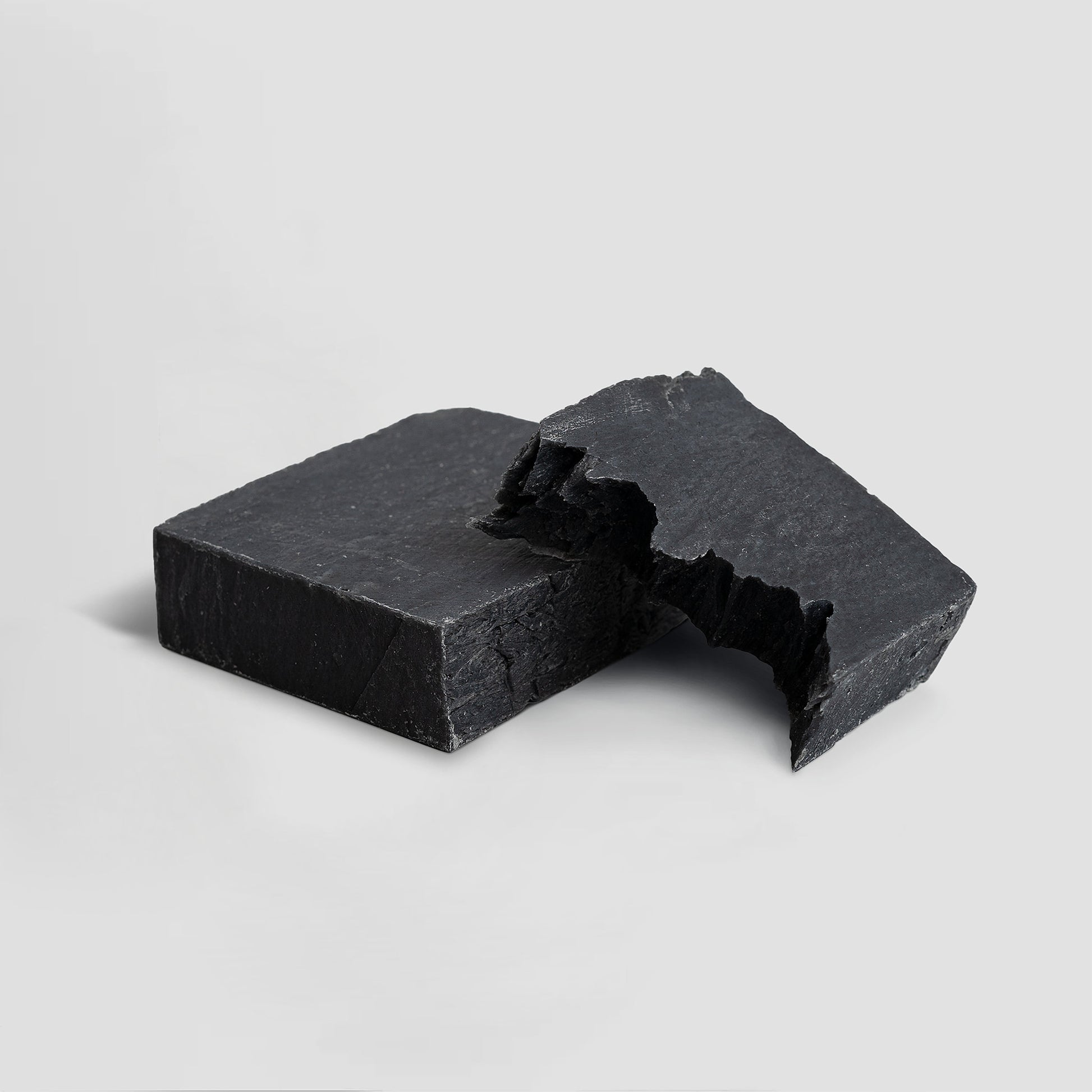 Charcoal Detox Bar Soap – Activated charcoal bar clears pores and oil | Shiylohe-Femme