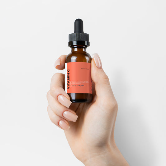 Vitamin C Serum – Brightening facial serum to fade dark spots and boost glow | Shiylohe-Femme