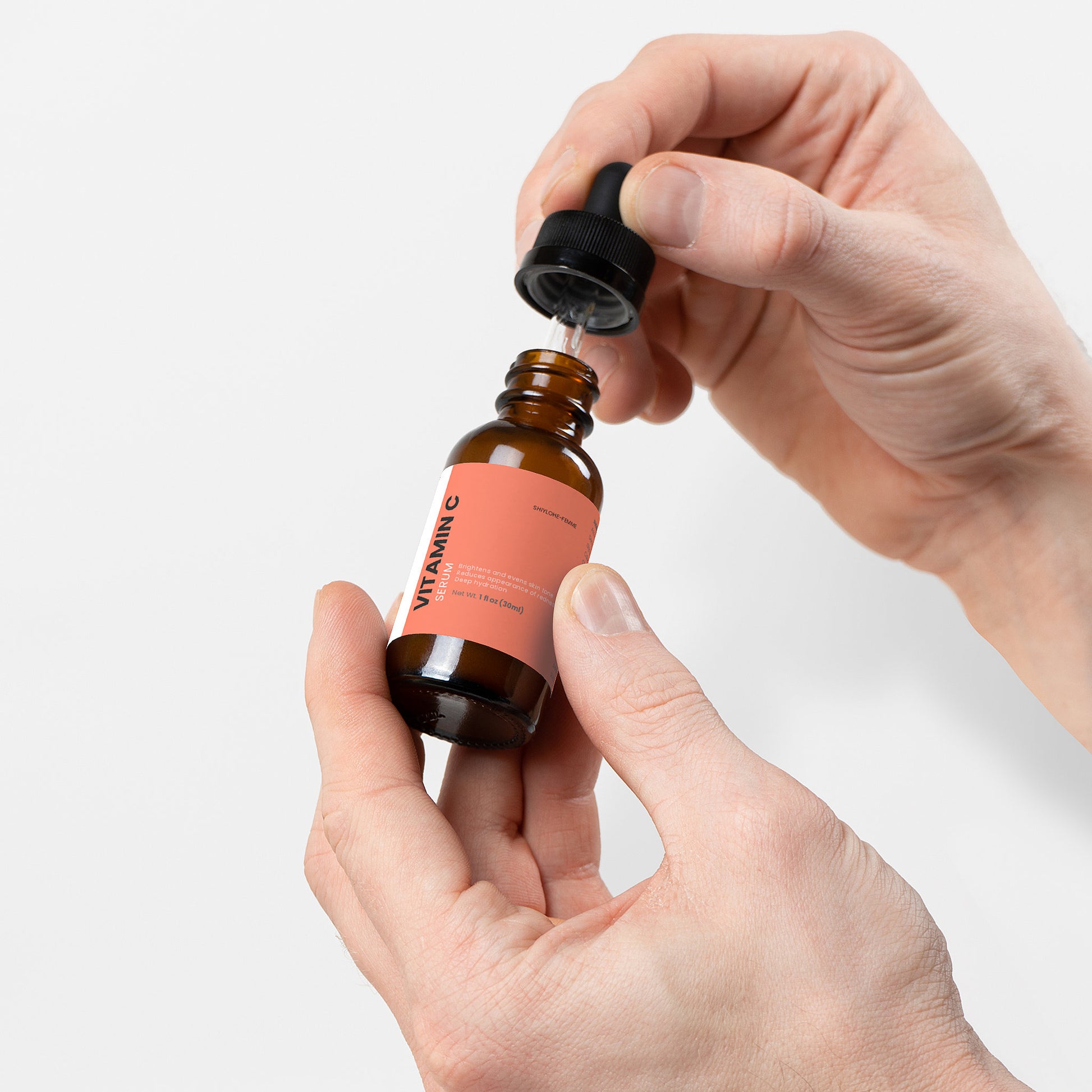 Vitamin C Serum – Brightening facial serum to fade dark spots and boost glow | Shiylohe-Femme